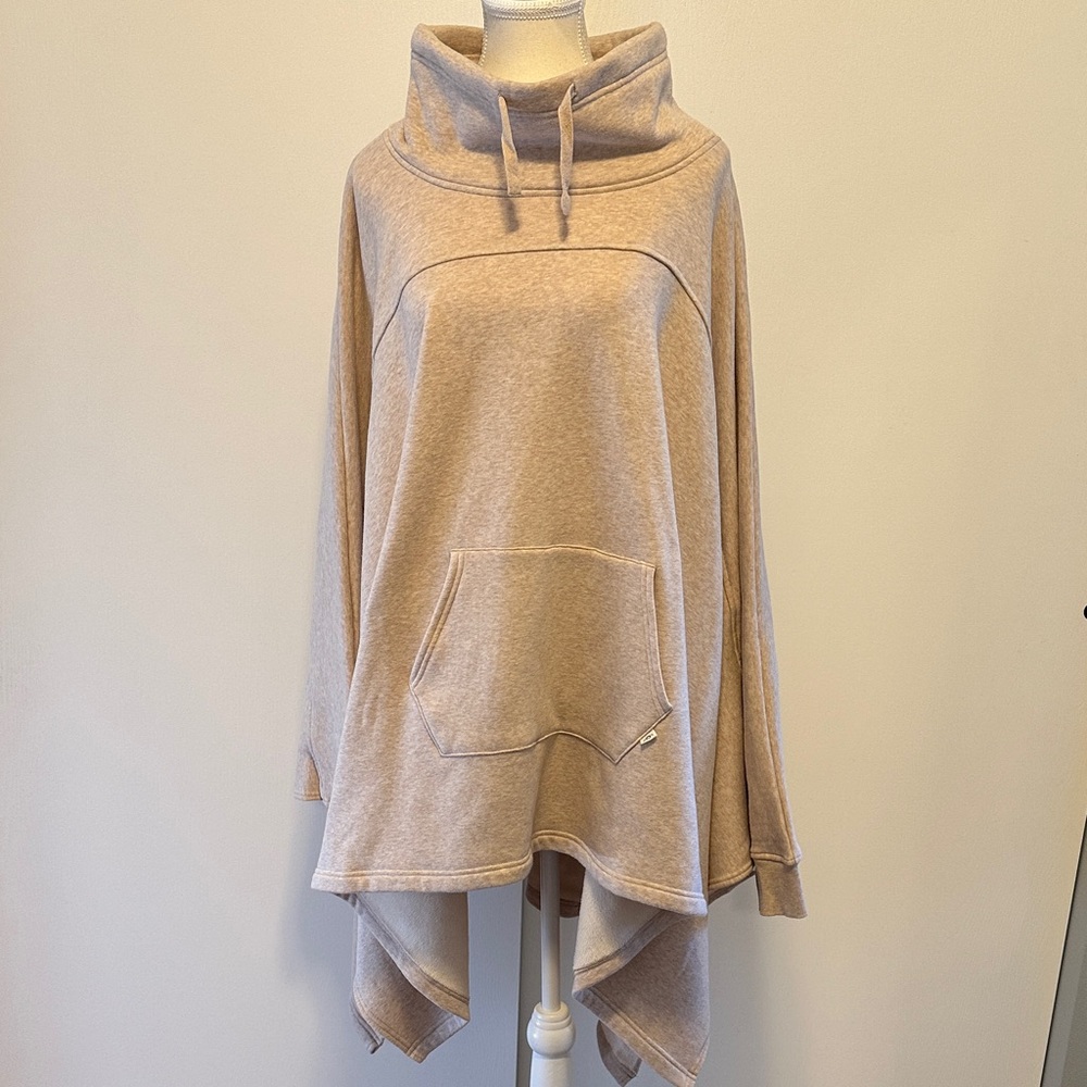 UGG Women's Cowl Neck Poncho/Sweatshirt